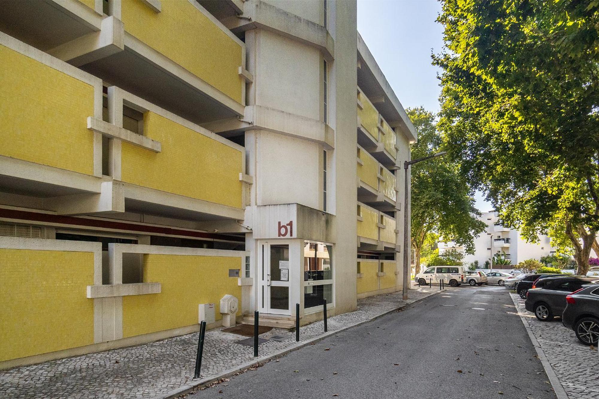 Whome Study & Surf Carcavelos 1-Bed By Beach & Nova Sbe Exterior photo
